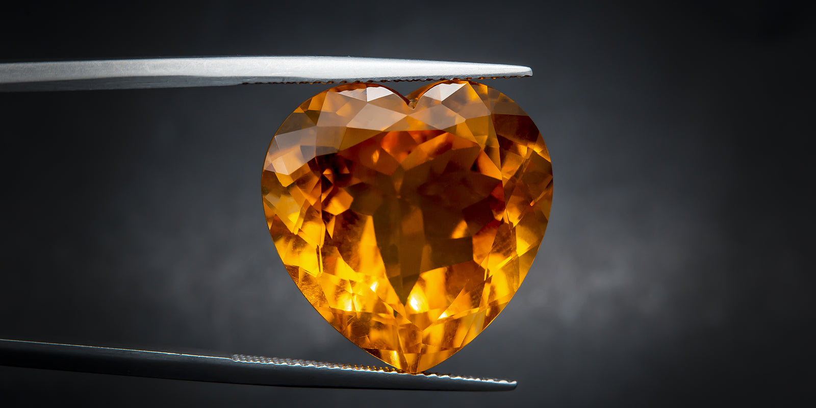 November Birthstone Guide: Topaz & Citrine