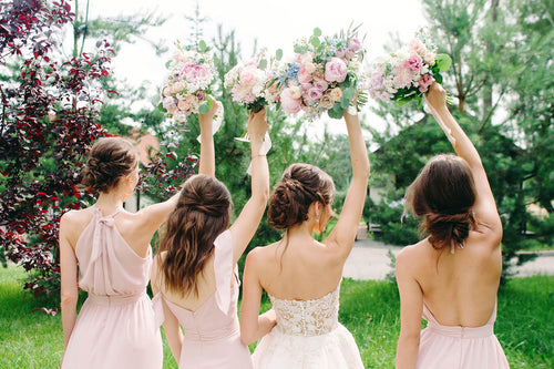 Picking the Perfect Gift for Your Bridesmaids
