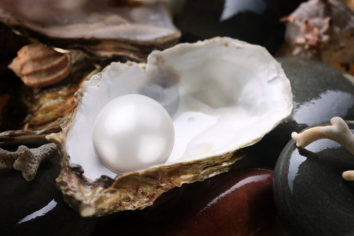 The Facts and Myths About Pearls