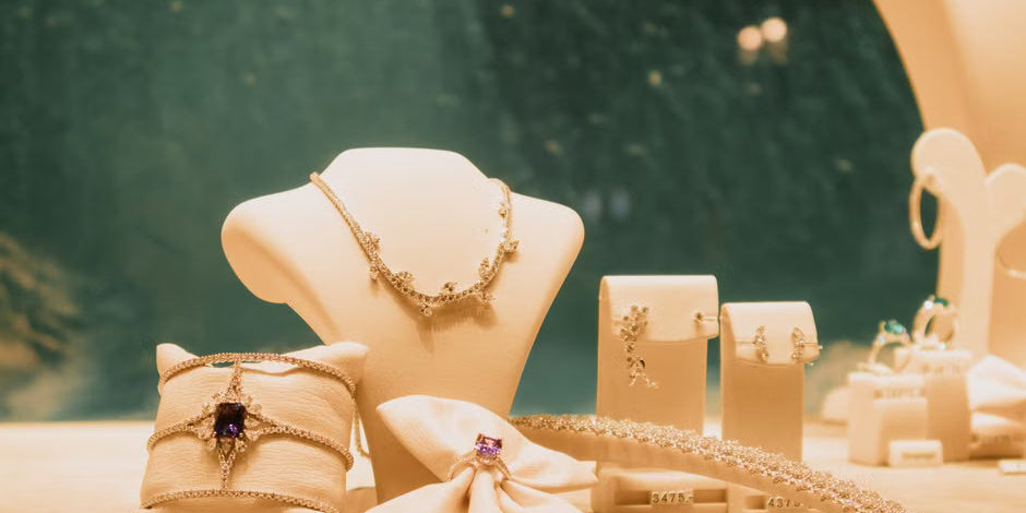 Jewelry Store Fullerton: 5 Tips for Finding Local Gems