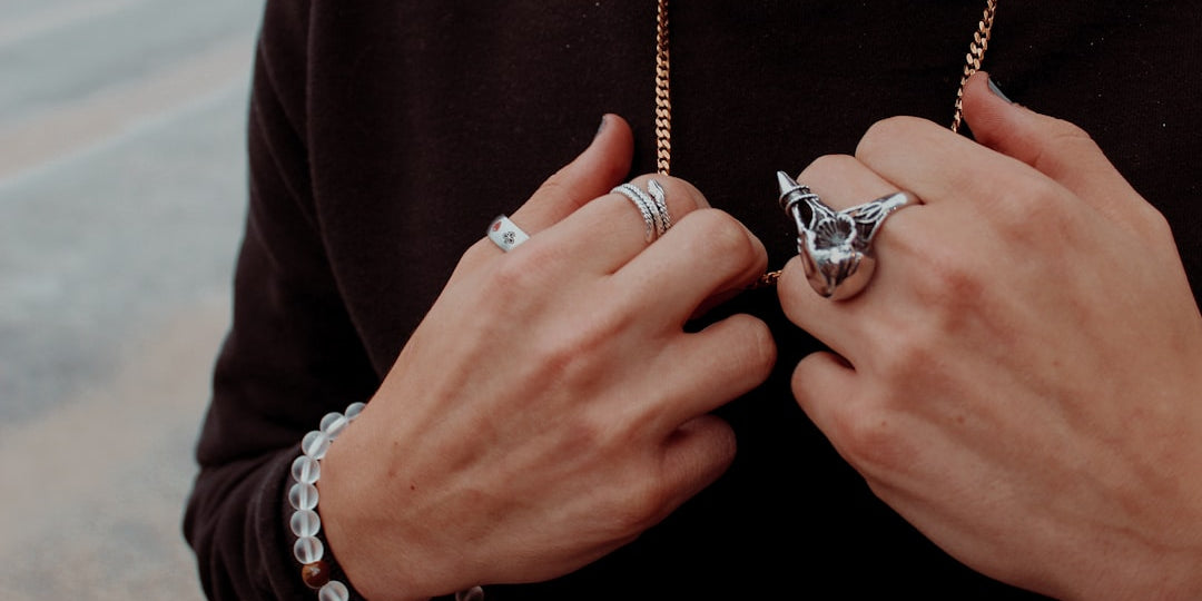 How to find affordable men's jewelry that actually looks good