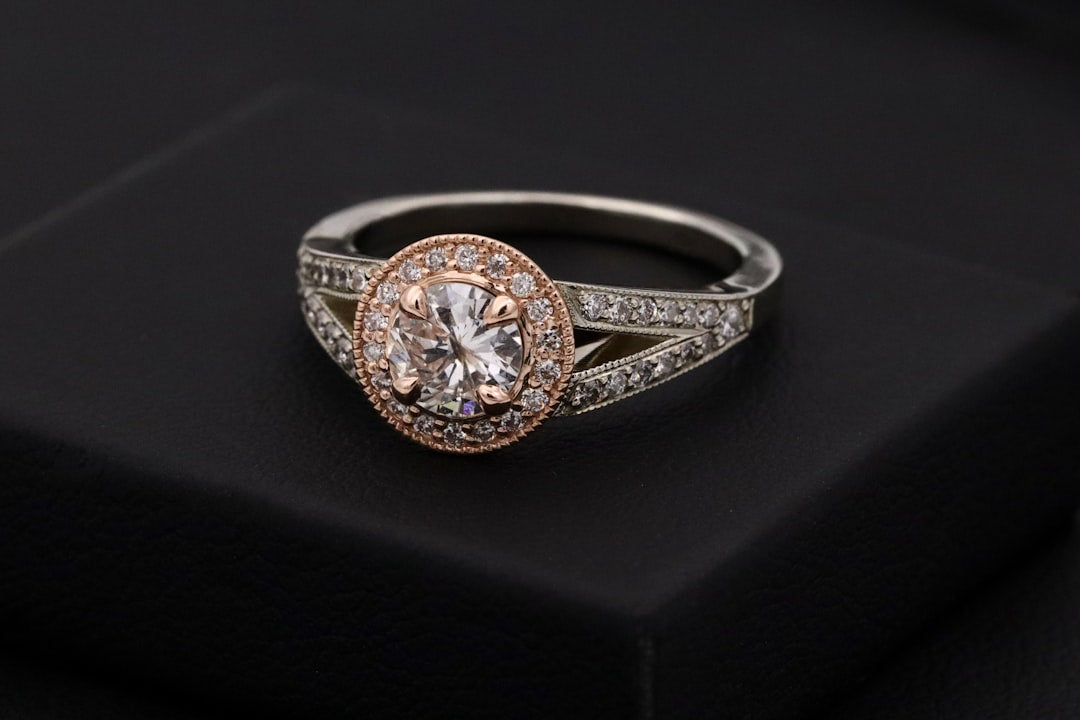 The Definitive Guide to Diamond Jewelry