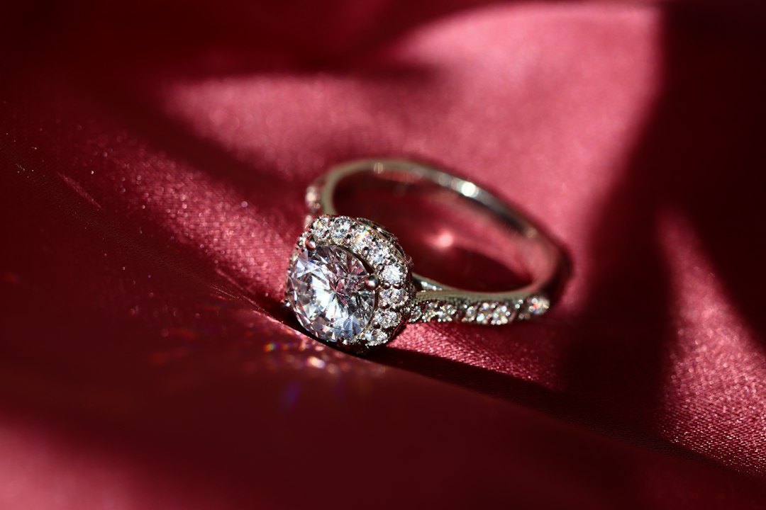Stunning 25th Wedding Anniversary Ring Ideas to Sweep Her off Her Feet