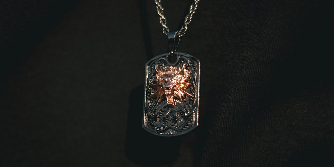 The Pride of Your Wardrobe: Best Silver Lion Pendants