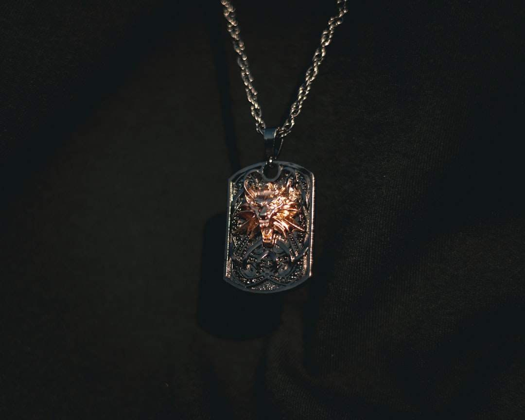 The Pride of Your Wardrobe: Best Silver Lion Pendants