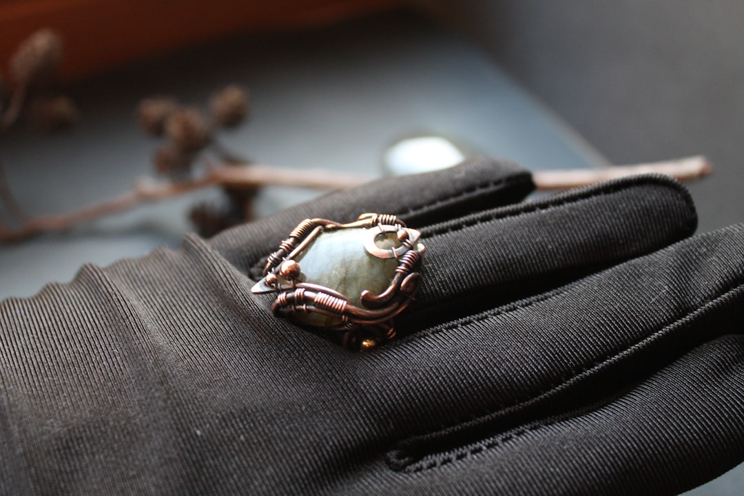 Chunky and Chic: A Guide to the Best Big Pearl Rings