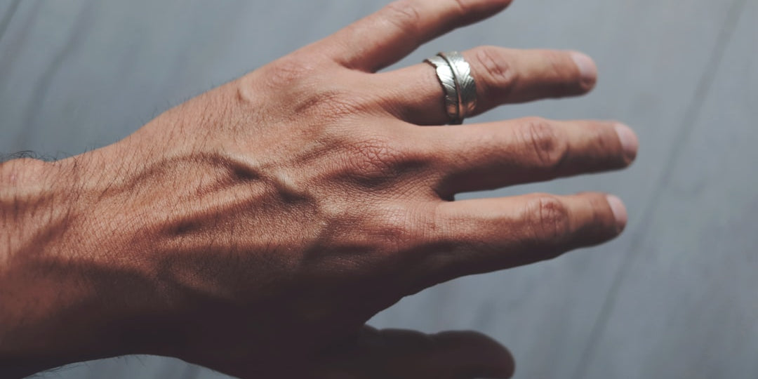 Everything You Need to Know About Men's Pinky Ring Sizing