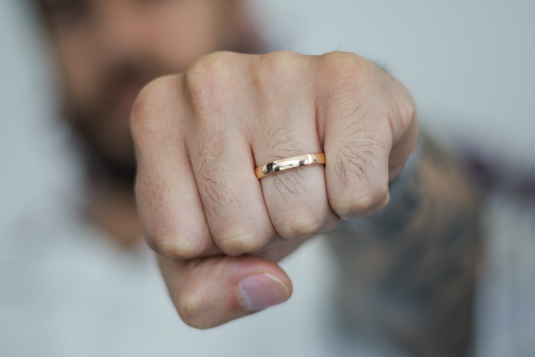 Small Finger Big Style: A Guide to Men's Pinky Ring Sizes