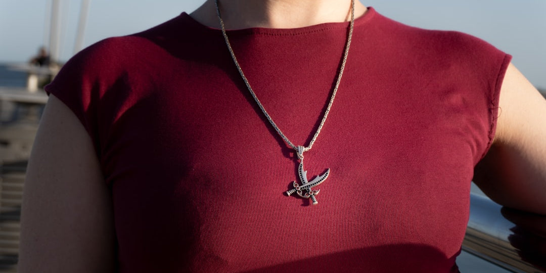 The Ultimate Guide to Styling Double Pendant Necklaces
