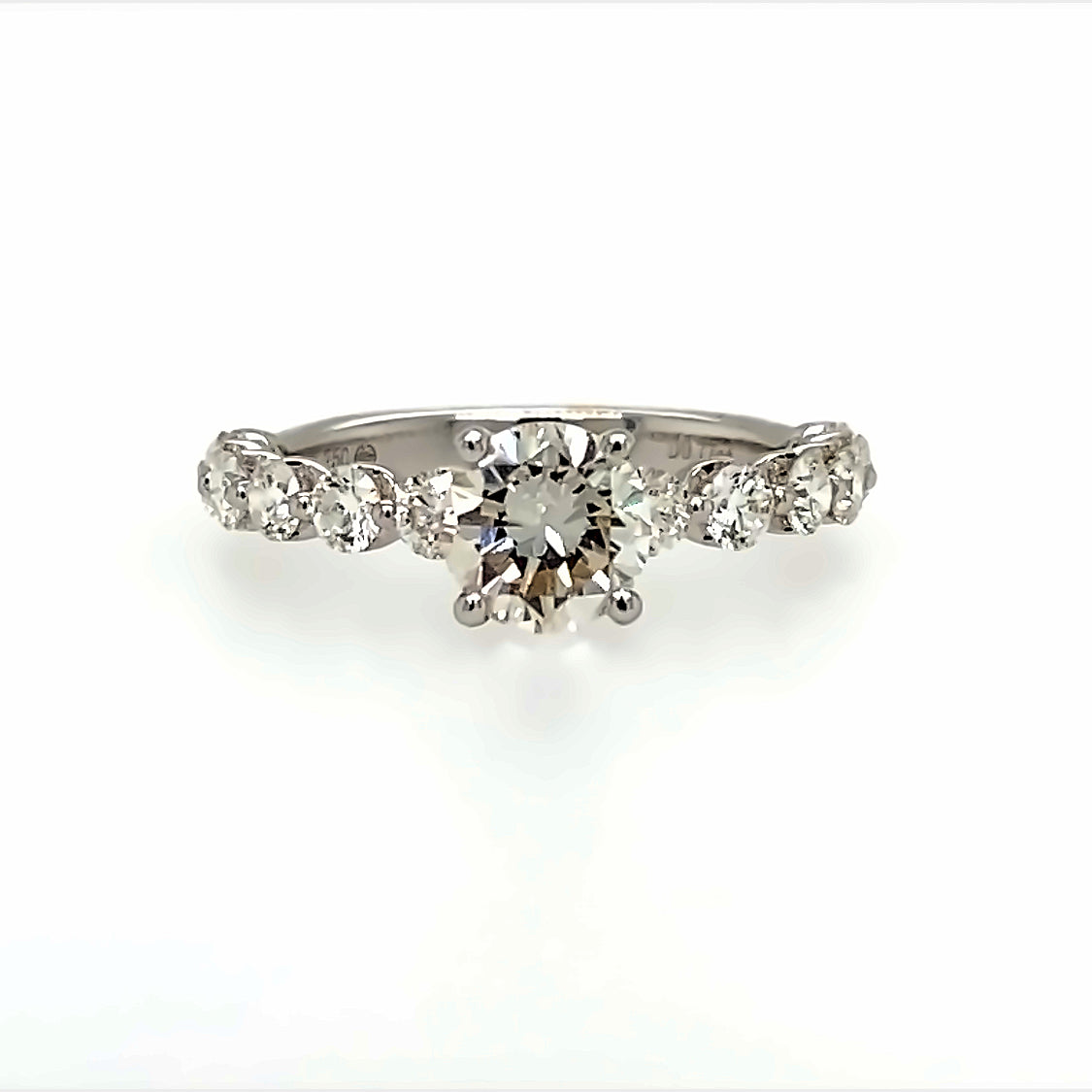 18K White Gold Modern Round Natural Diamonds Engagement Ring