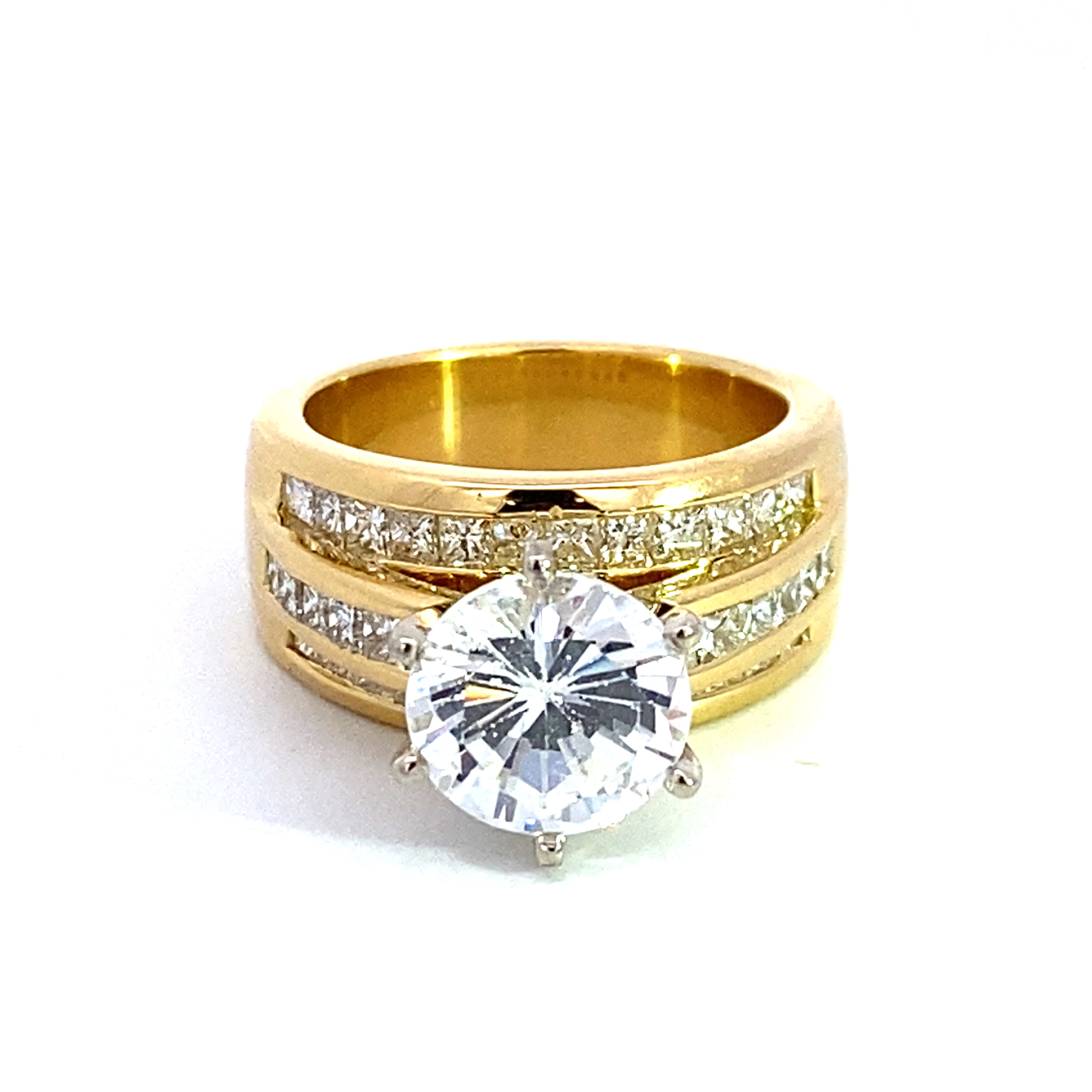18K Yellow Gold Wide Band Round Natural Diamonds Natural Diamonds Engagement Ring