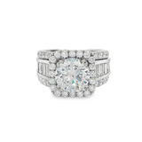 18K White Gold Halo Round Diamond Engagement Ring