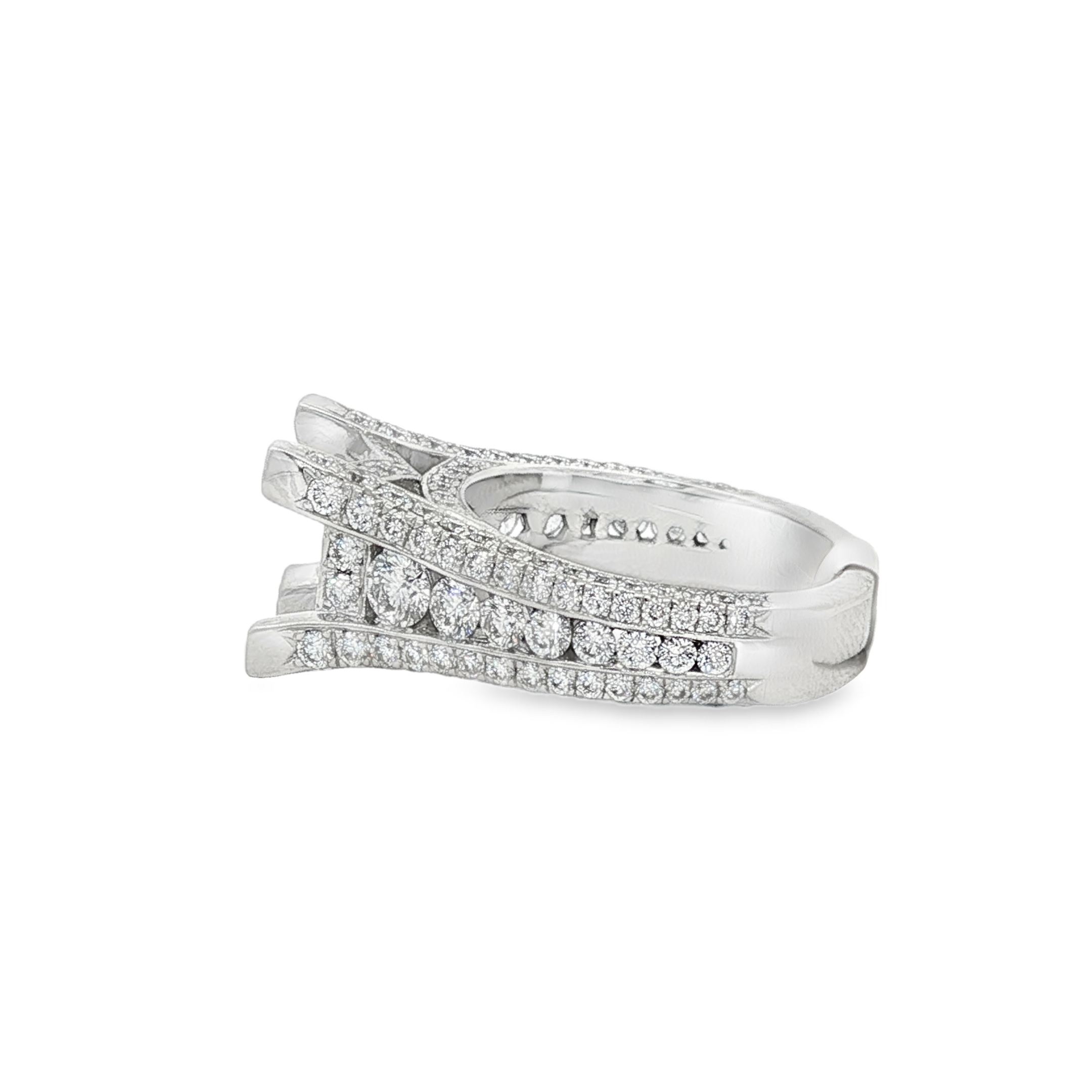 14K White Gold Contemporary Round Diamond Engagement Ring