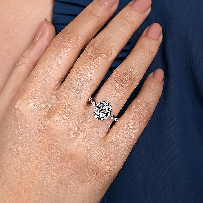 14K White Gold Lyla Halo Oval Diamond Engagement Ring