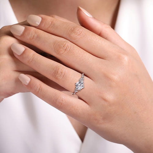 14K White Gold Reena Classic Round Diamond Engagement Ring