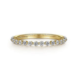 14K Yellow Gold Modern Natural Diamonds Band