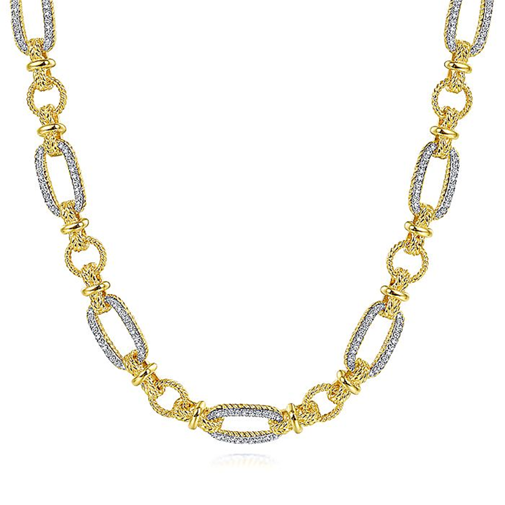 14K Yellow And White Gold Oval Chain Twisted Rope Link Necklace With Diamond Pavé