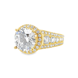18K White Gold Halo Round Diamond Engagement Ring