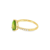 14K Yellow Gold Pear Peridot Classic Ring