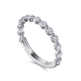 14K Yellow Gold Modern Natural Diamonds Band
