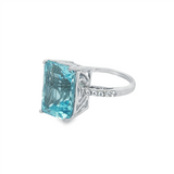 JT ESTATE Sterling Silver Blue And Whtie Topaz Classic Ring