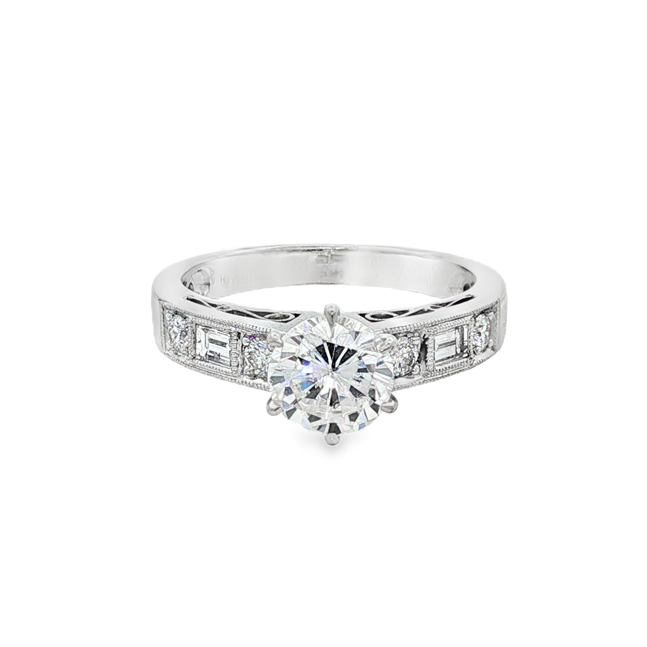 JT ESTATE 18K White Gold Vintage Natural Diamond Engagement Ring
