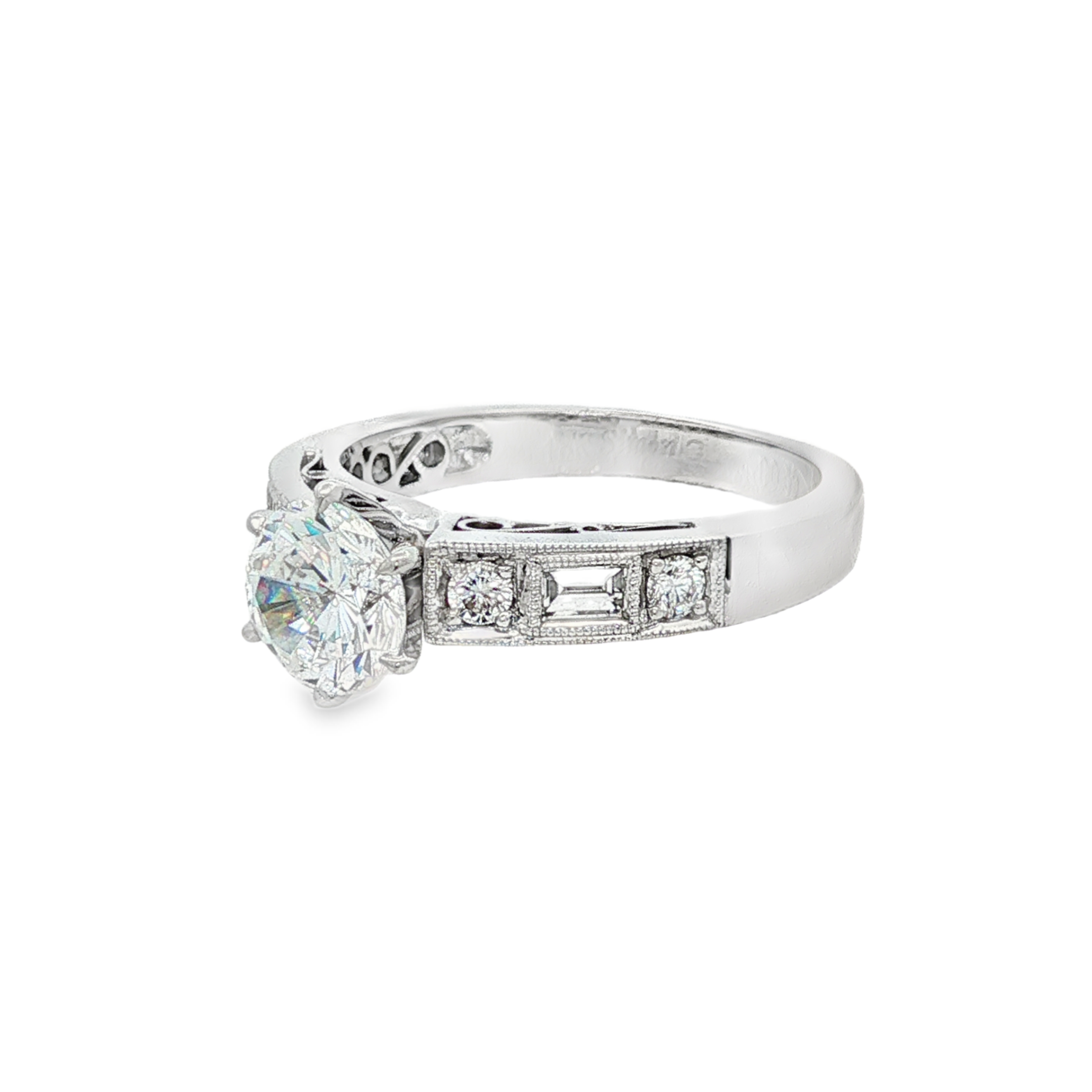 JT ESTATE 18K White Gold Vintage Natural Diamond Engagement Ring